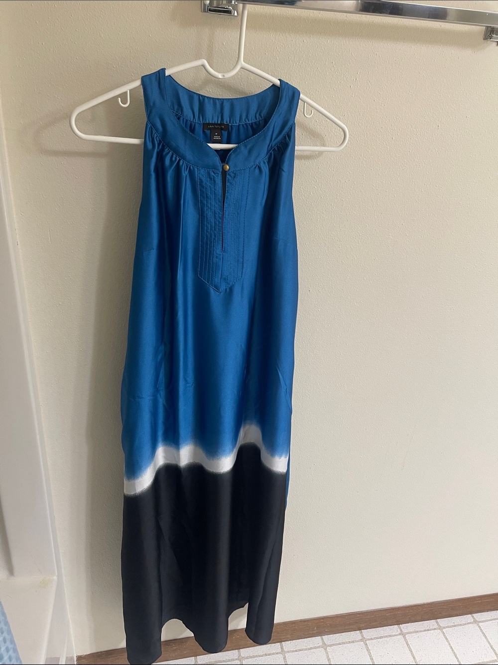 Blue Gradient Maxi Dress with Black and White Band